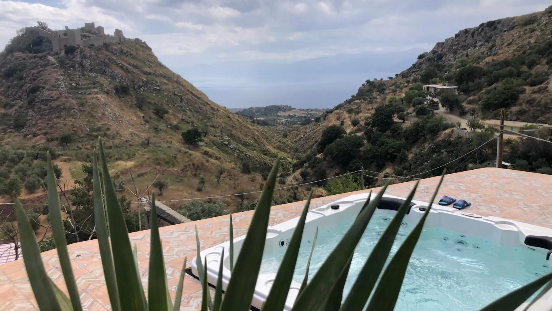 Il Casale Degli Aragonesi Villa Reggio Calabria 0*,